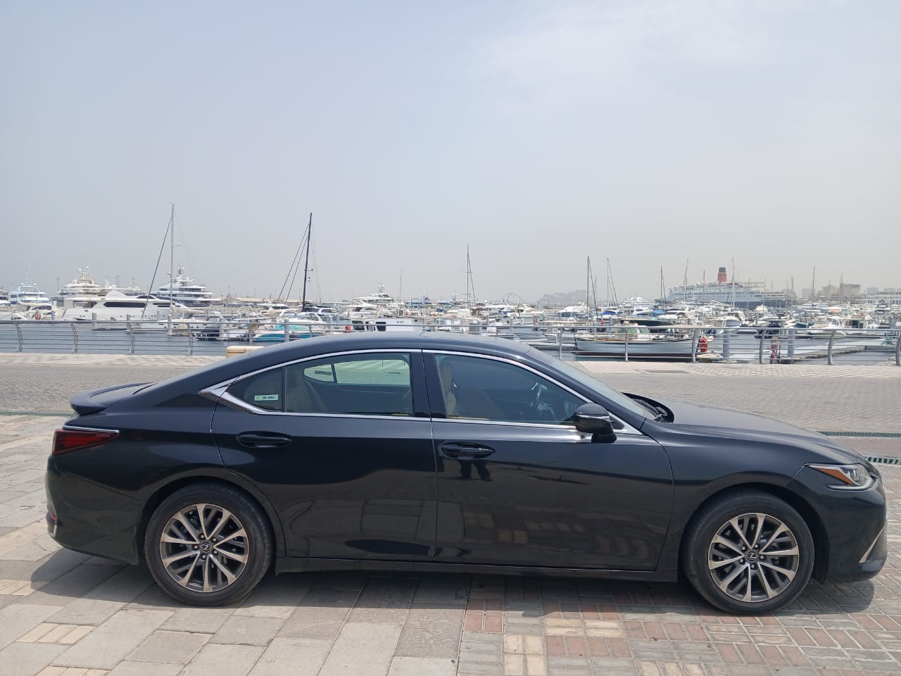 Private Transfer from Dubai to Abu Dhabi (One Way Only)