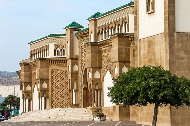 Explore More Agadir City Tour with medina polizzi and Cable car Ride